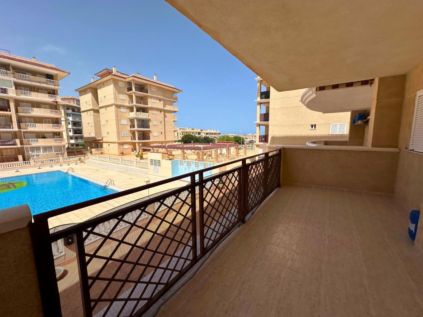 Cipres 4 Apartamento En Urbanizacion Con Piscina تورّيفيِخا المظهر الخارجي الصورة